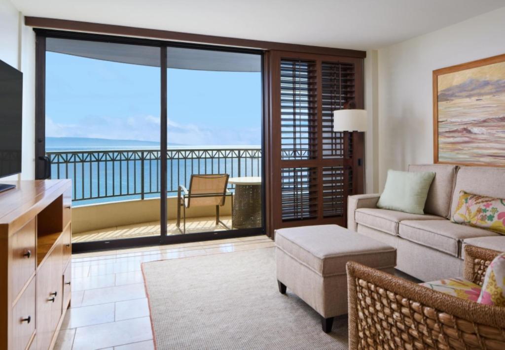 Royal Lahaina Resort & Bungalows - Tower Ocean Front 1 Chambre à Coucher (Lanai)