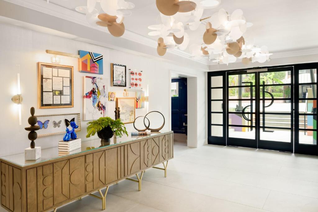 Foto Los Angeleses asuva majutusasutuse Le Parc at Melrose galeriist