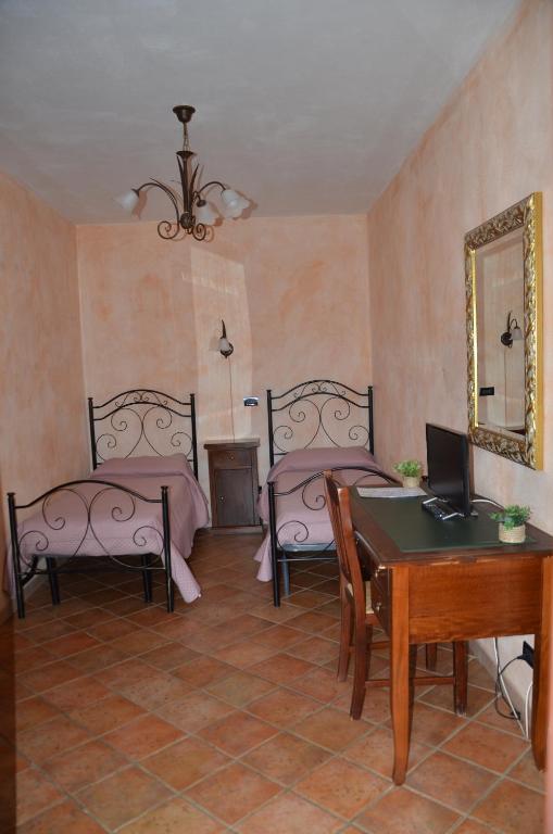 Agriturismo Masseria Castiglione - Habitación Doble Con Baño Privado