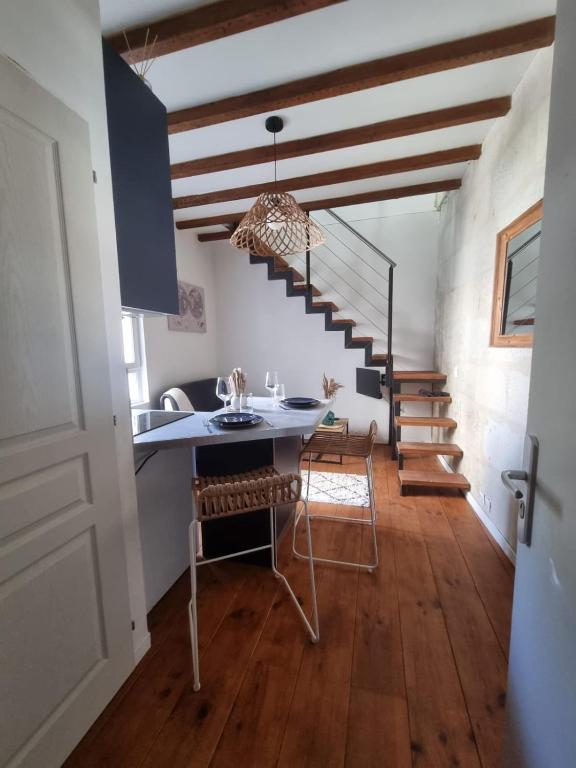 Φωτογραφία από το άλμπουμ του Joli duplex, climatisé, avec local à vélos σε Saumur
