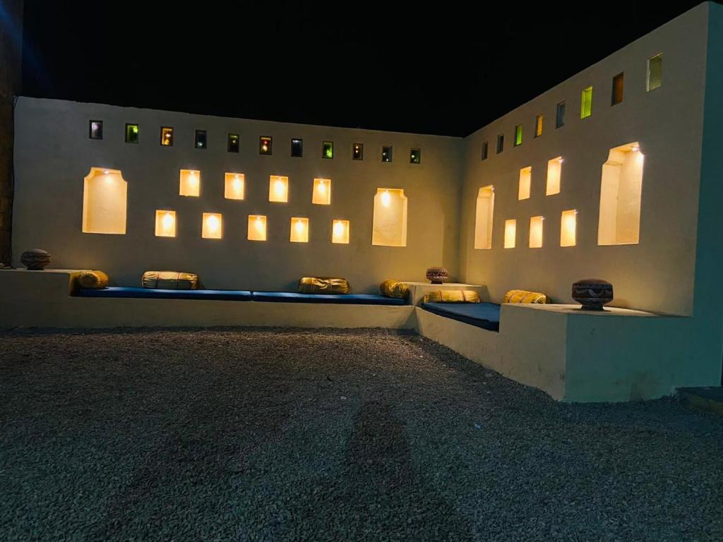 Fotografie z fotogalerie ubytování Desert Fort Resort v destinaci Sām