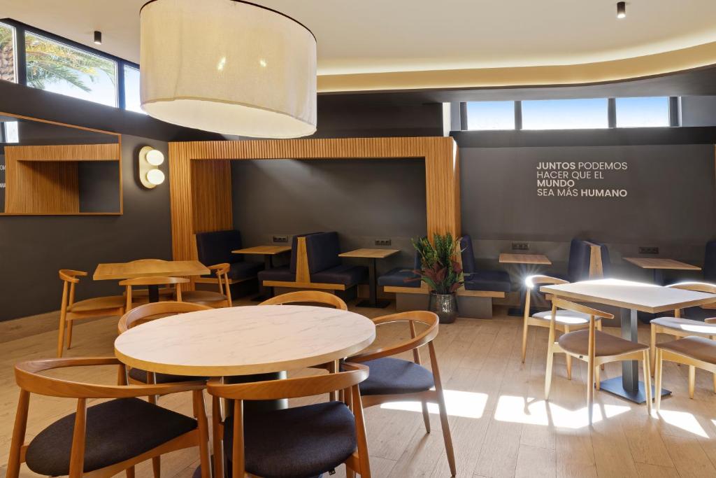 B&B HOTEL Málaga Centro - Resim 14