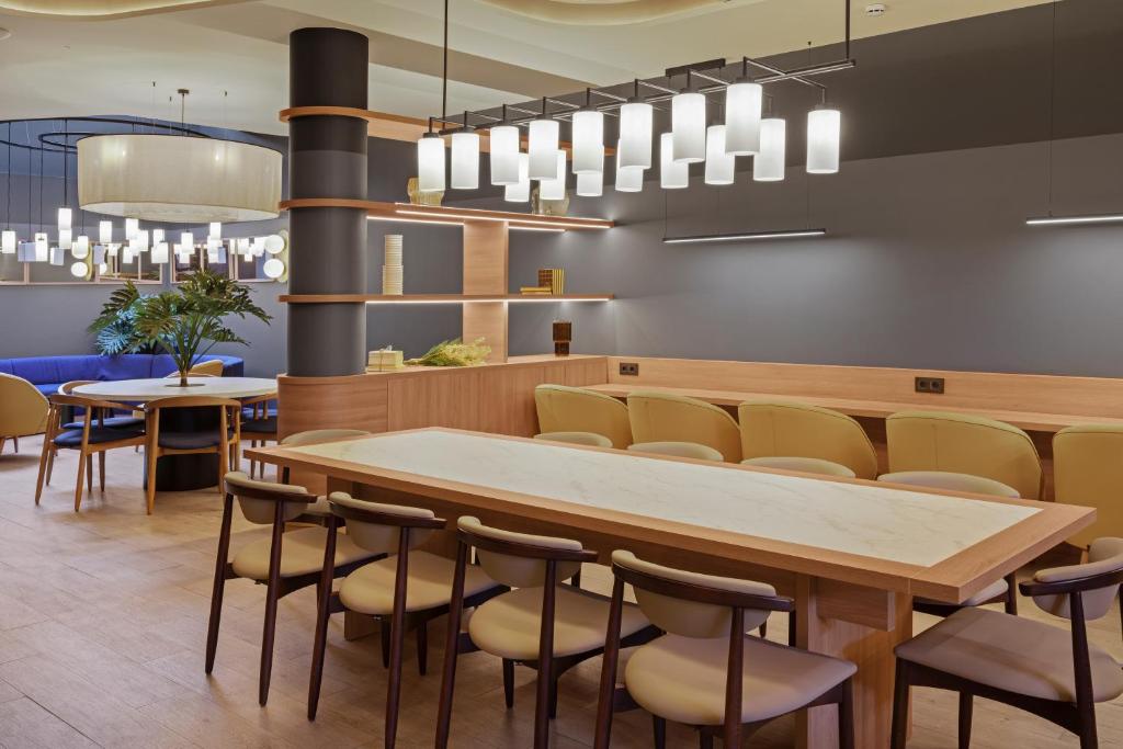 B&B HOTEL Málaga Centro - Resim 22