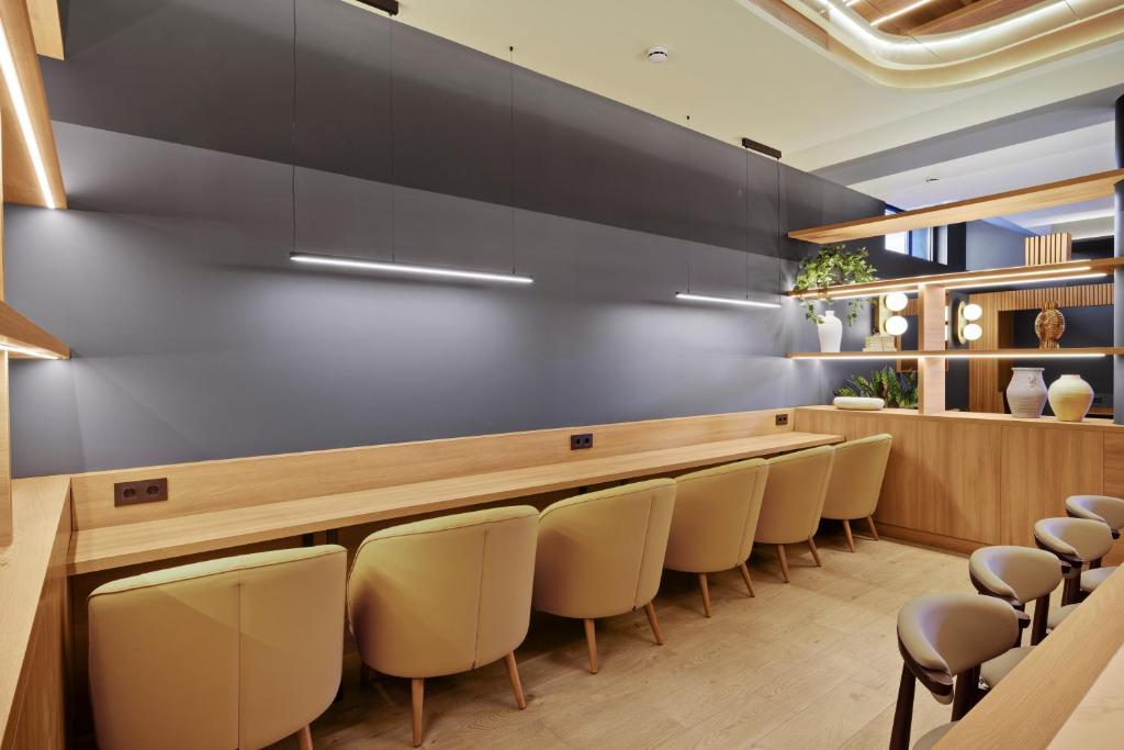 B&B HOTEL Málaga Centro - Resim 7