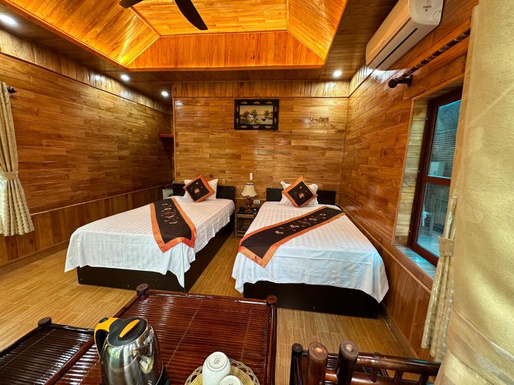 Tam Coc Palm House - 9