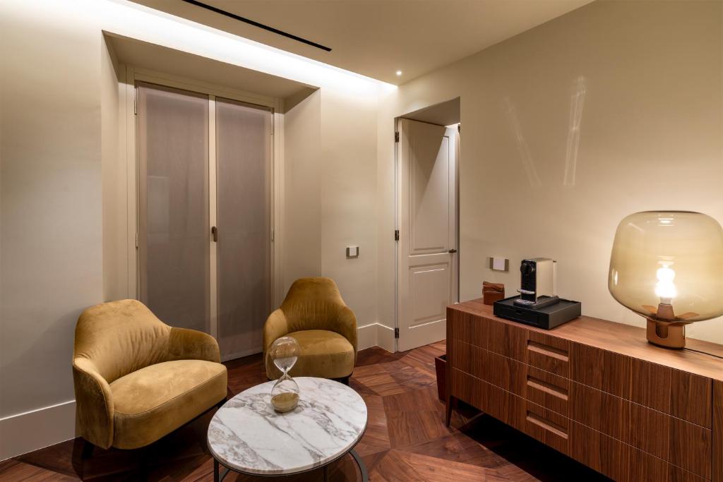 AF Duomo - Milano Luxury Suites - Resim 39