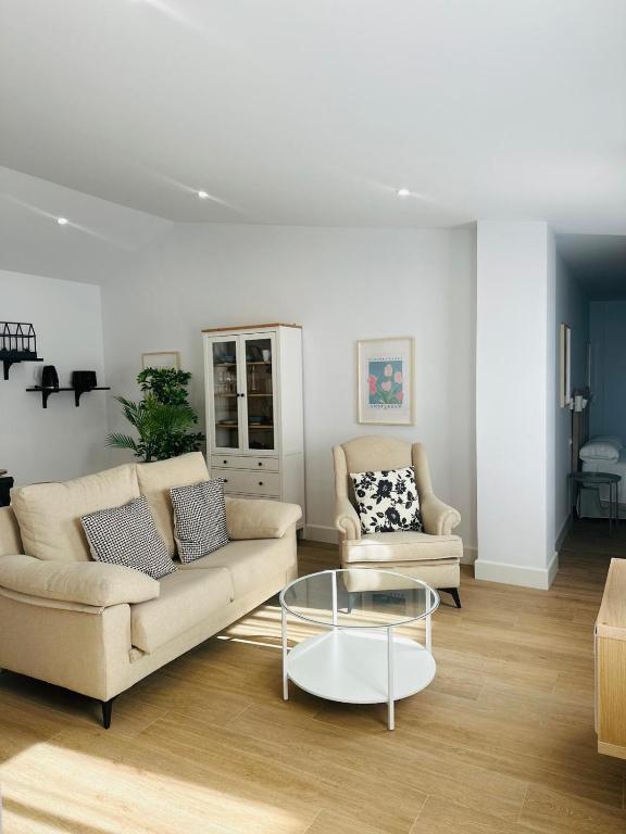 Apartamentos Turísticos Isems - Deluxe Kamer