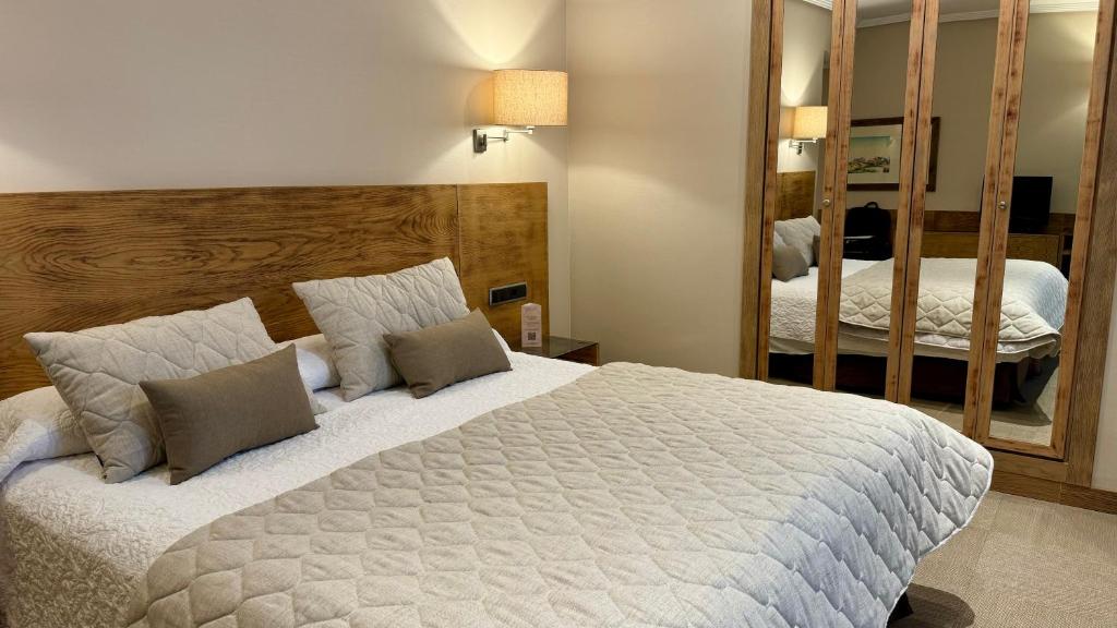 Hotel San Juan de los Reyes - 17