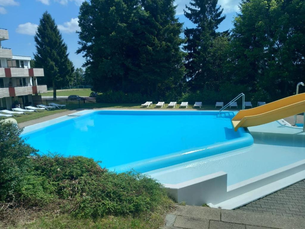Bazén v ubytování Herzerl Apartment nebo v jeho okolí