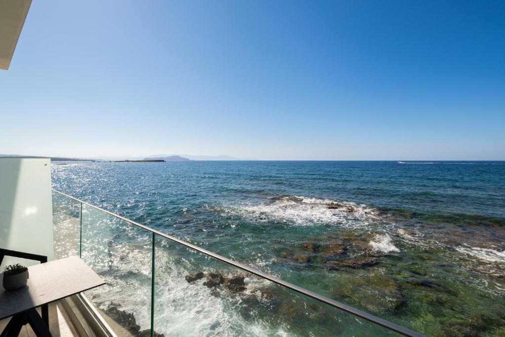 Elia Sea Suites - Resim 28