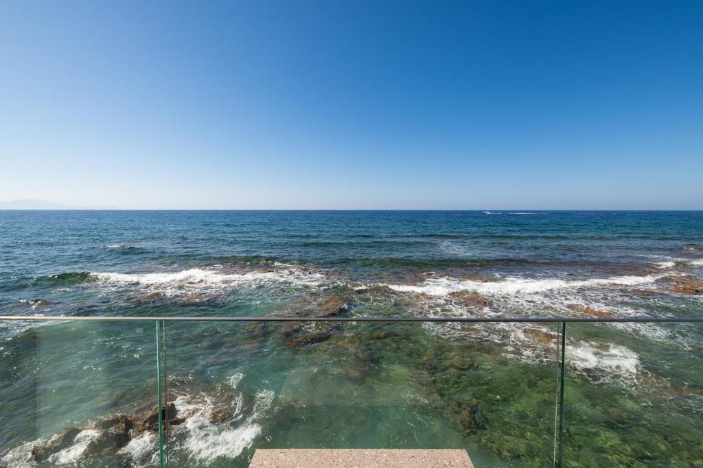 Elia Sea Suites - Resim 30