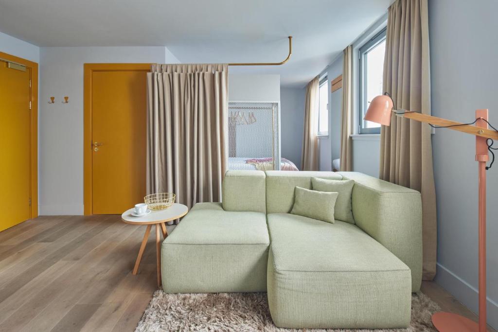 
One Bedroom Open Plan Suite
