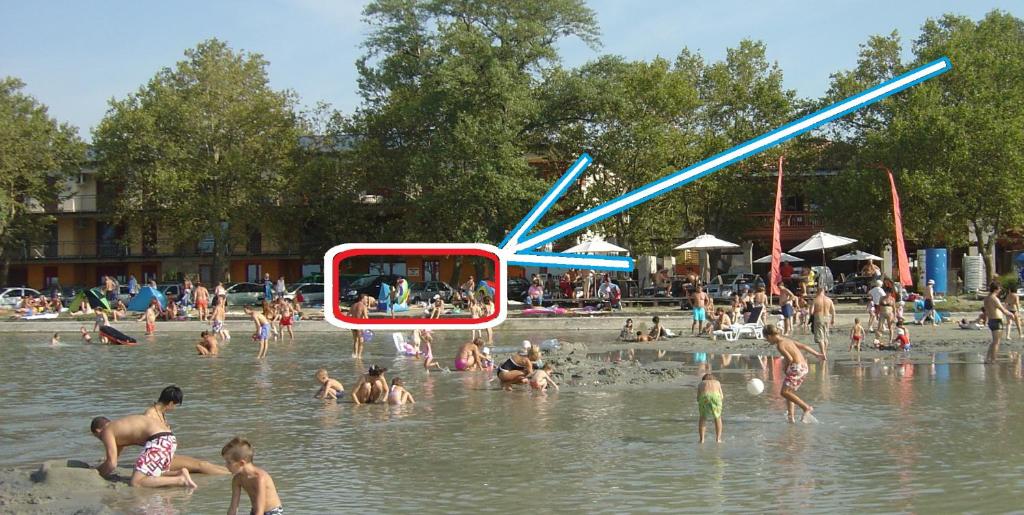 Kék Lagúna Siófok 8600 Siófok, Petőfi sétány 17. fsz. 7. kép - 1