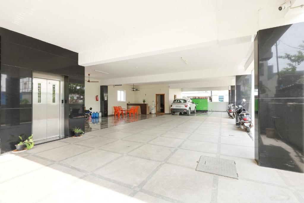 Fotografie z fotogalerie ubytování FabHotel Karthikeya Residency - Tirupati Bus Stand - 900m v destinaci Tirupati