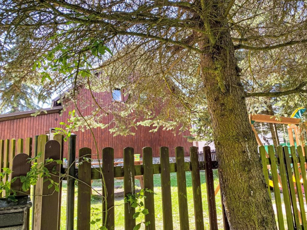 Zahrada ubytování Chalet Kovářská by Interhome