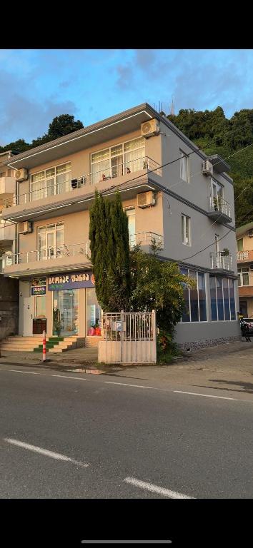 Budova, kde se hotel nachází