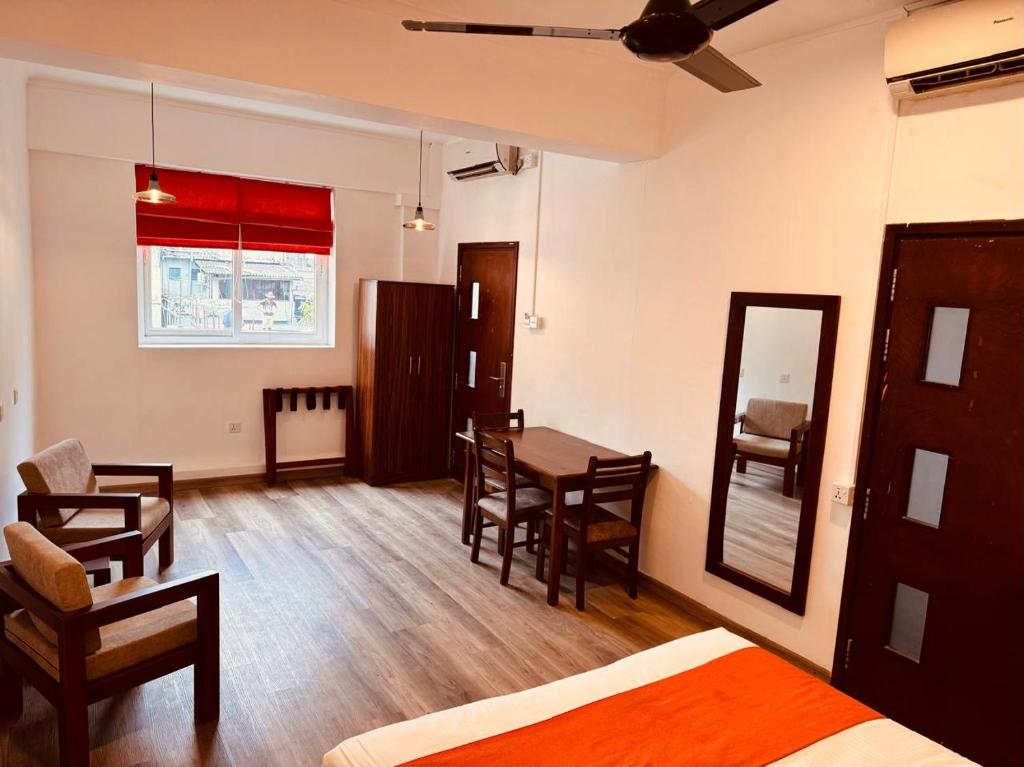 Postel nebo postele na pokoji v ubytování CityRest Fort