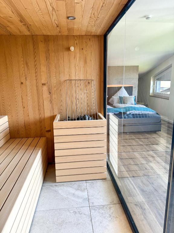 Postel nebo postele na pokoji v ubytování Veenland Hotel