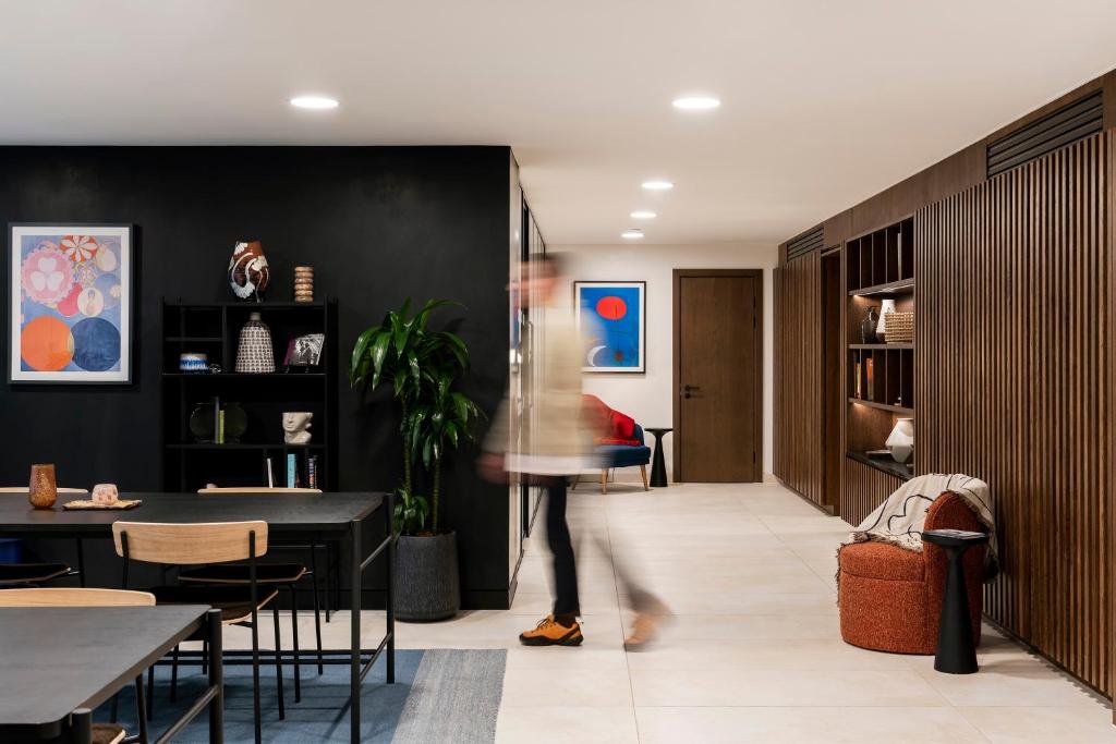 Cove Landmark Pinnacle - Resim 26