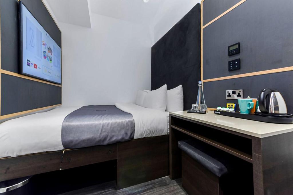 The Z Hotel Trafalgar photo
