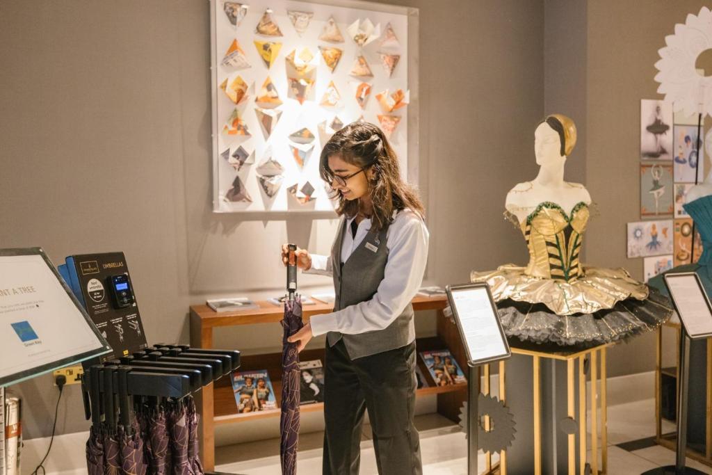 Strand Palace - Resim 29