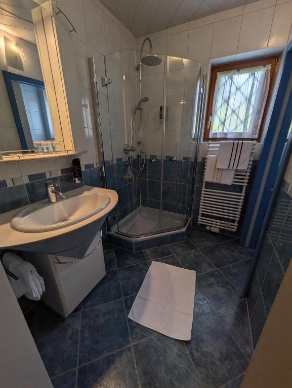 Koupelna v ubytování Pension Kirchleitn