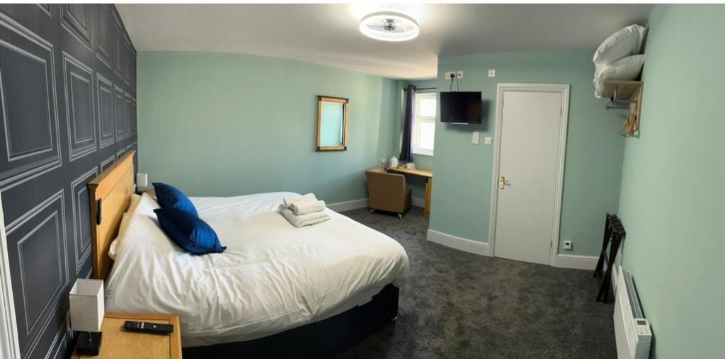 The Crafty Cow - Resim 15