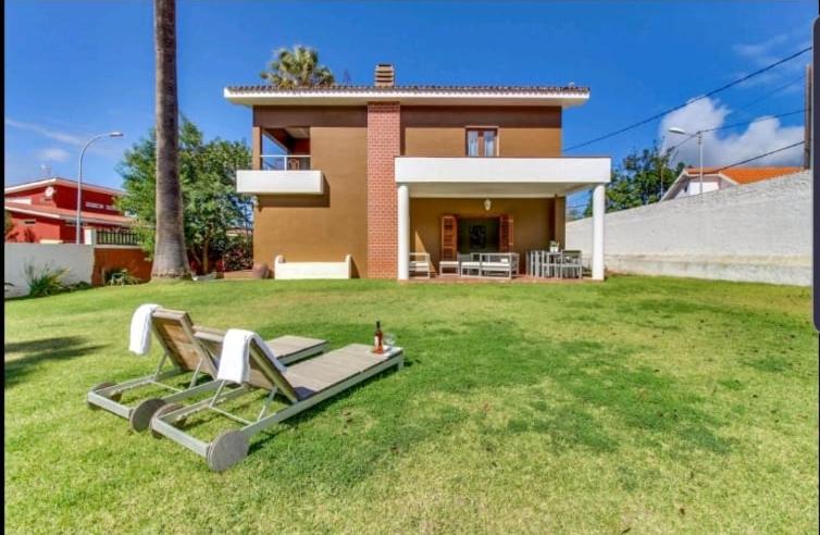 Budova, kde se prázdninový dům nachází