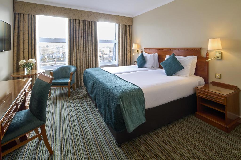 The Rembrandt - Resim 44