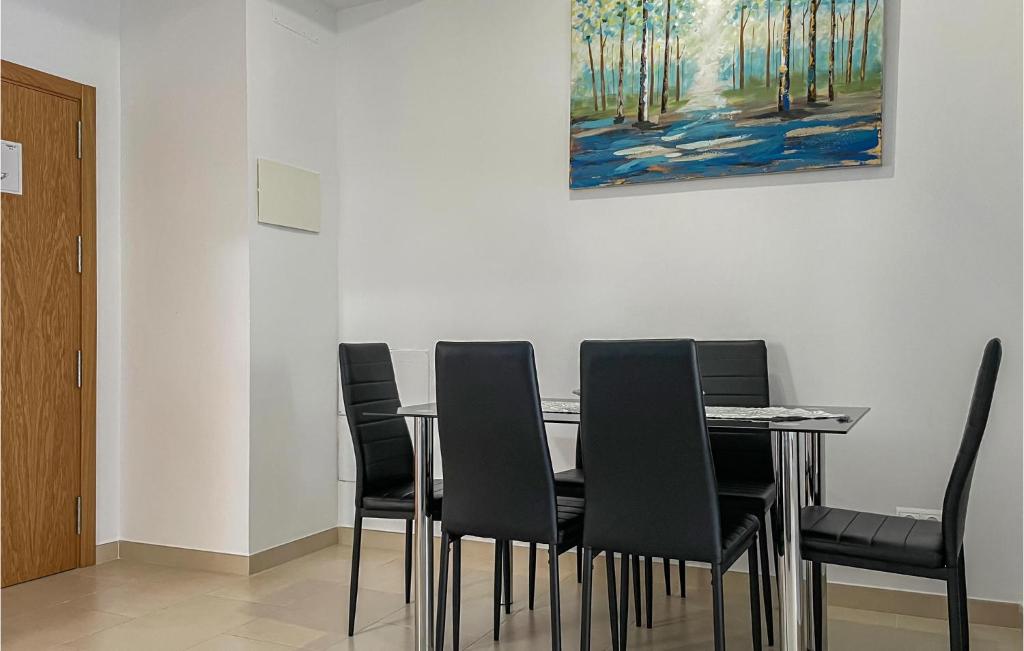 Kép Awesome Apartment In Estepona With Wifi szállásáról Esteponában a galériában