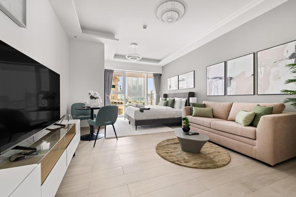 Gallery image of Premium Studio in Medore JLT Prime Location in Dubai