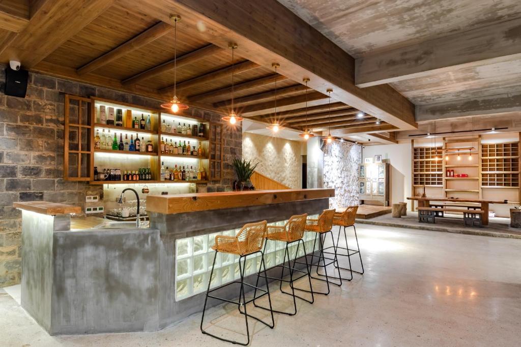 Salone o bar di 问安民宿（黄山风景区店）