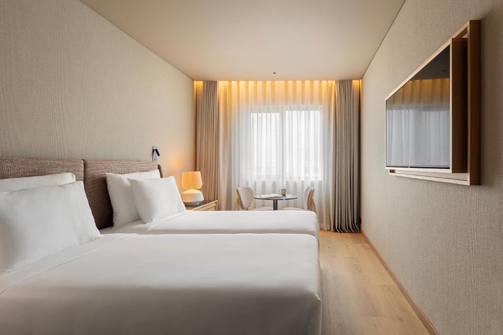 EVOLUTION Valbom - Resim 17