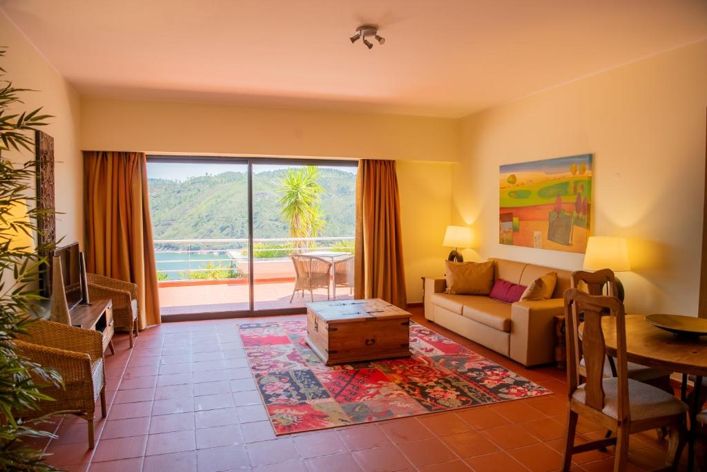 Apartamentos do Lago - 13