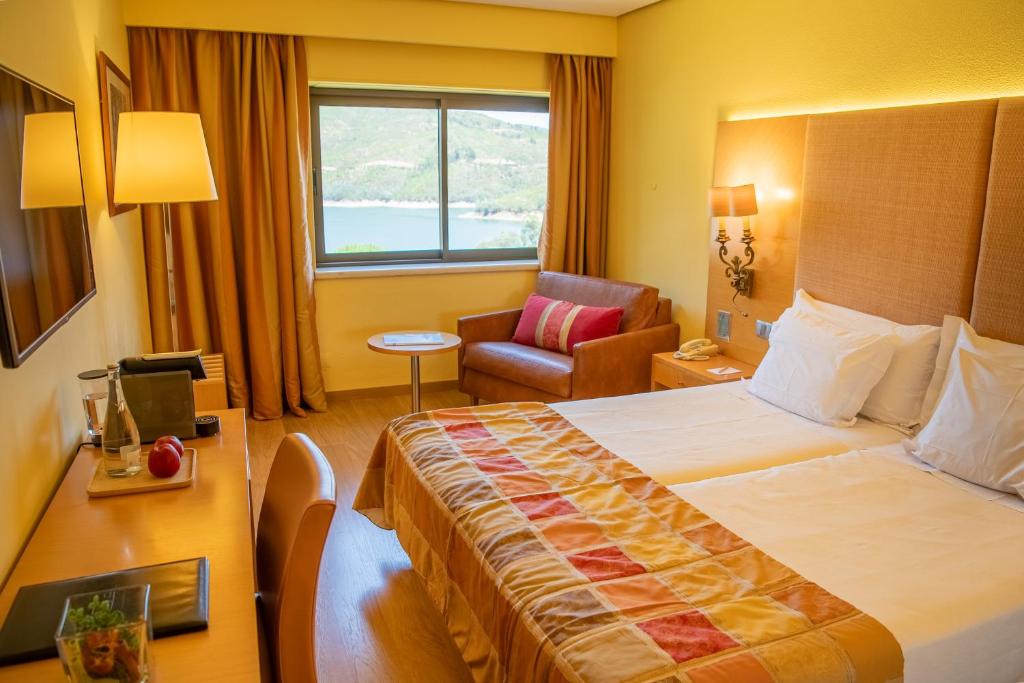 Lago Azul Eco Hotel - 1