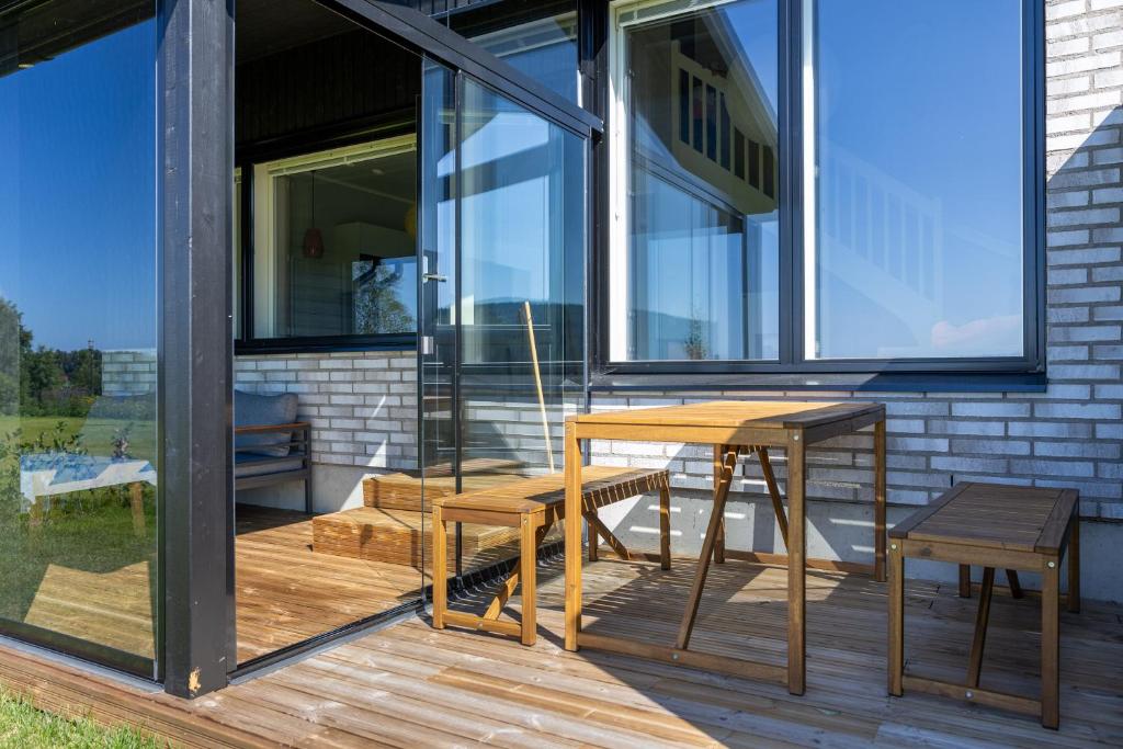 Балкон или терраса в Lake view Vuokatti Apartment