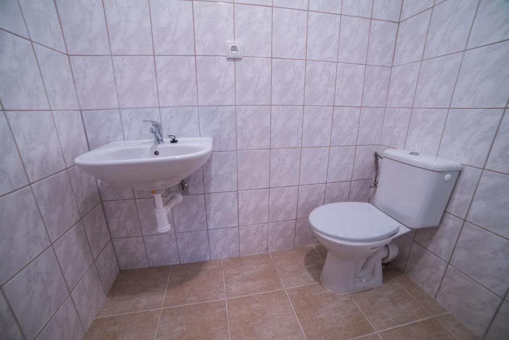 Koupelna v ubytování Apartmány Hasičárna