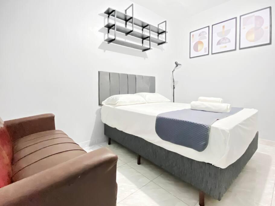 Gallery image of Econômico Plaza Shopping 1 Quarto Central in Carapicuíba