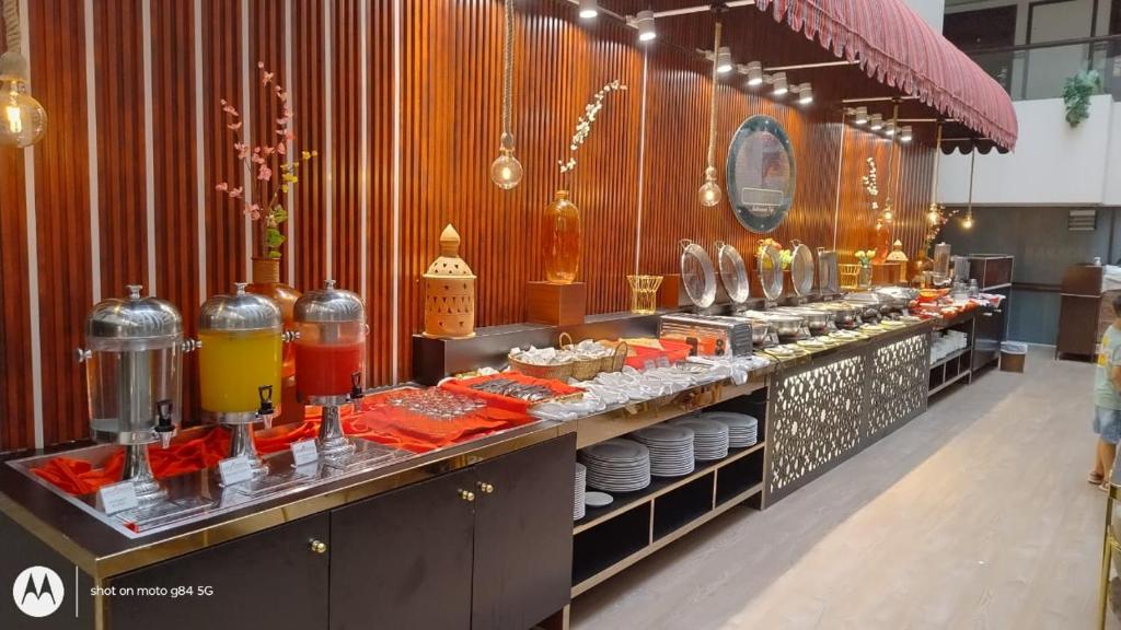 Aavri Hotel - Resim 5