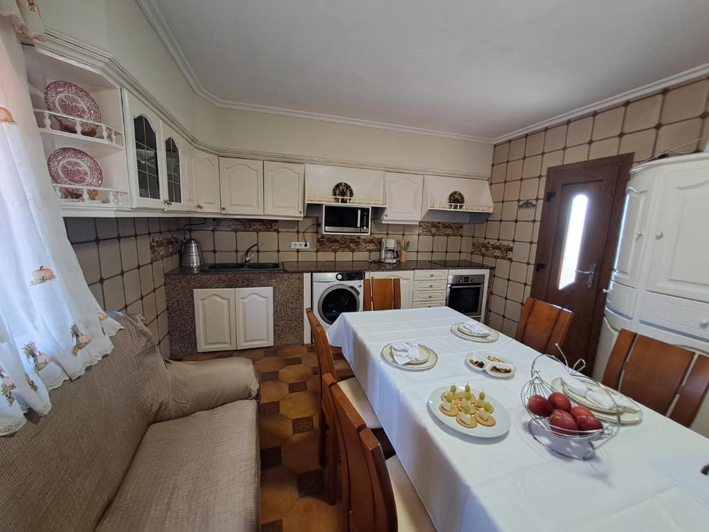 Kuchyňa alebo kuchynka v ubytovaní apart romero garden C