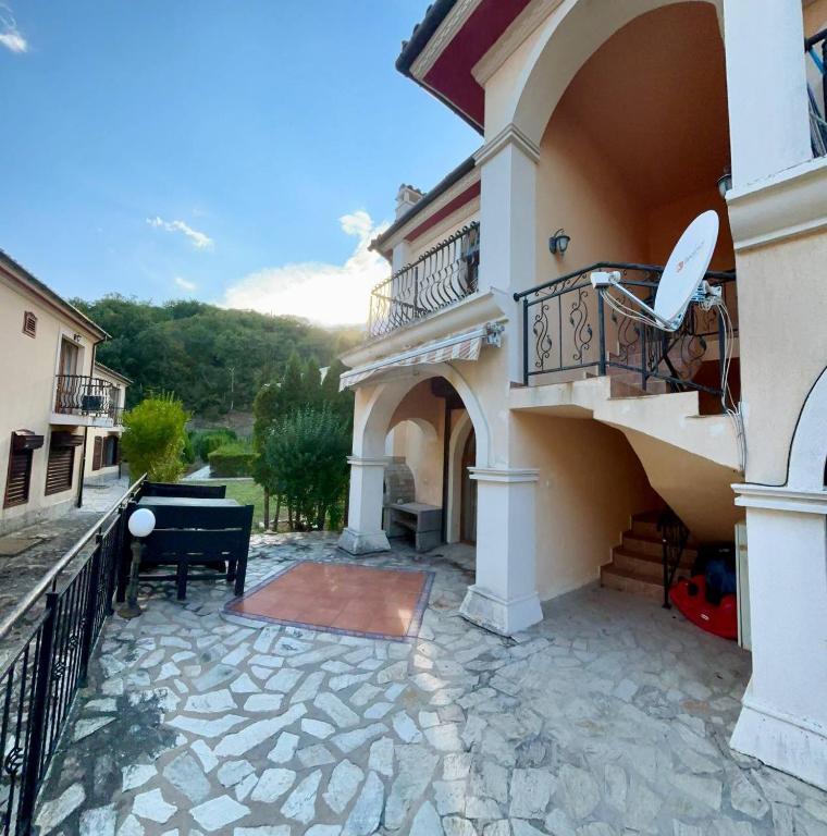 Villa Romana Second Floor 3 bedroom