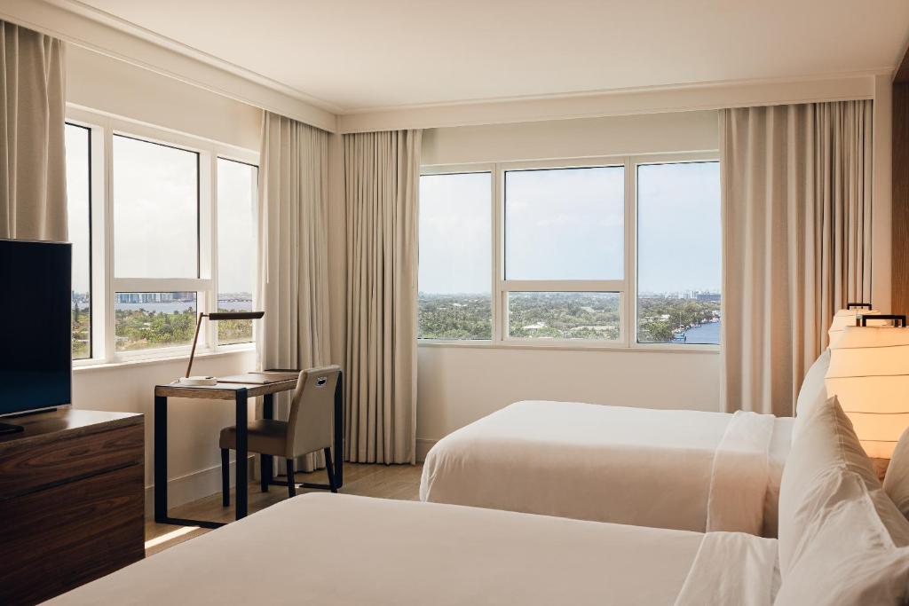 Nobu Hotel Miami Beach - Junior Suite Dos Camas Queen- Vista De La Bahía
