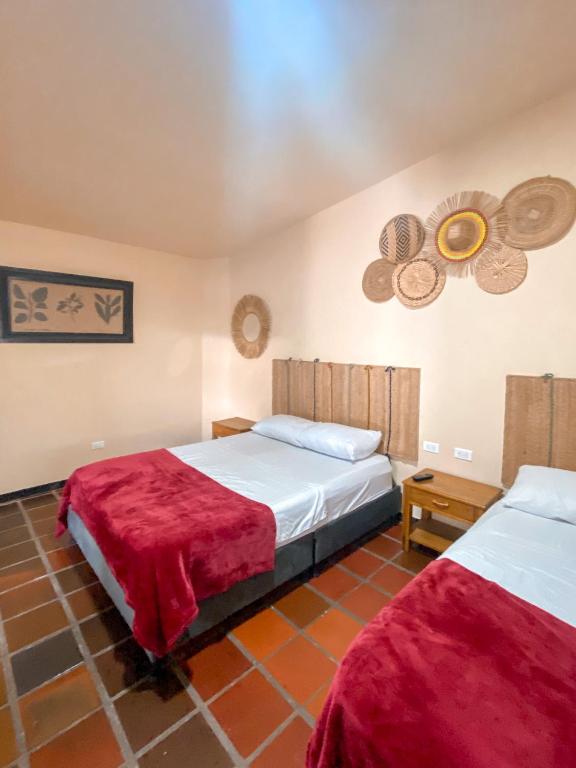 La Rosa Nautica Hostel - 4床混合宿舍房间