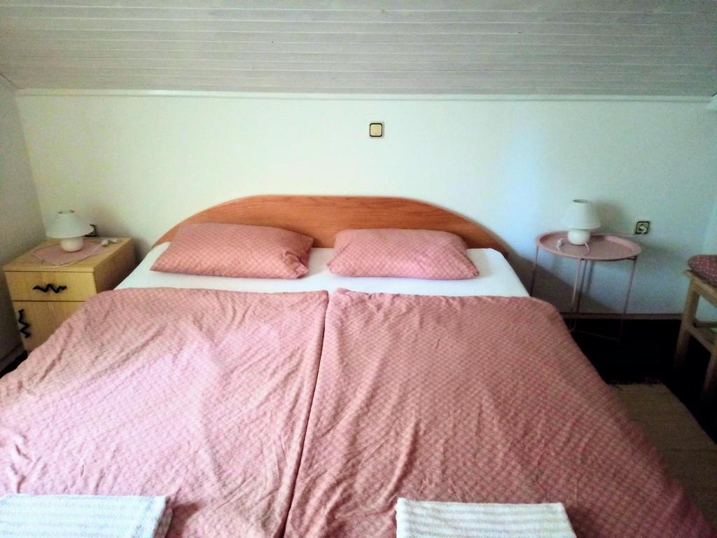 Postel nebo postele na pokoji v ubytování CELINKA rooms