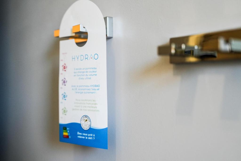 Certifikát, hodnocení, plakát nebo jiný dokument vystavený v ubytování Logis Hôtel & Restaurant Le Cadet de Gascogne