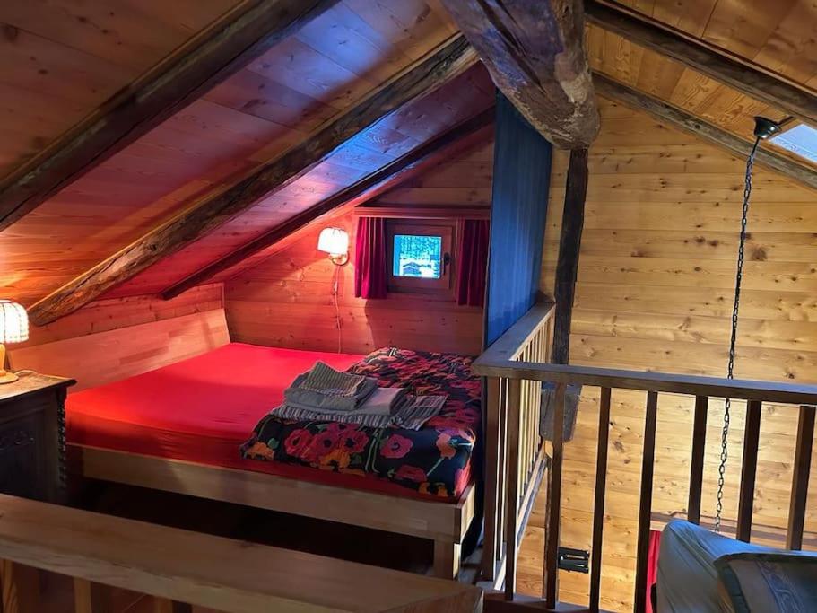 Postel nebo postele na pokoji v ubytování Magnifique racard rénové isolé 10 minutes de marche