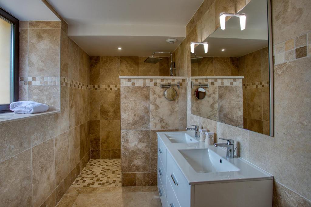 Domaine de Monrecour - Hôtel & Restaurant - Proche de Sarlat - Chambre Double Tradition - Annexe
