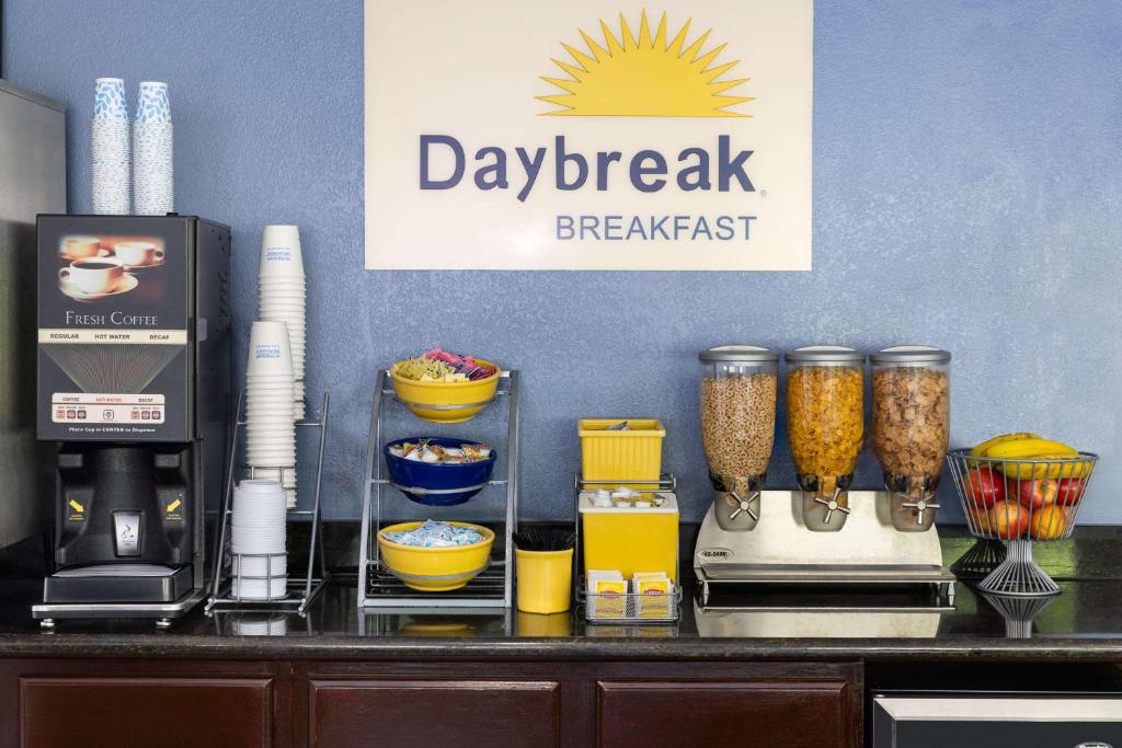 Fotografie z fotogalerie ubytování Days Inn by Wyndham Wurtsboro v destinaci Wurtsboro