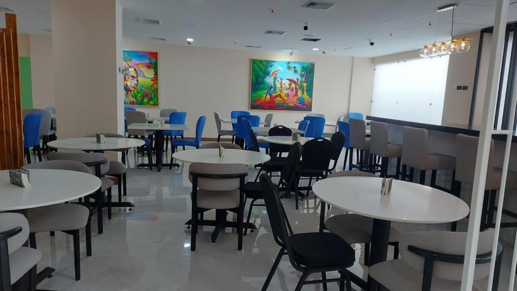 Restaurace v ubytování Hotel Puerto Limón CR