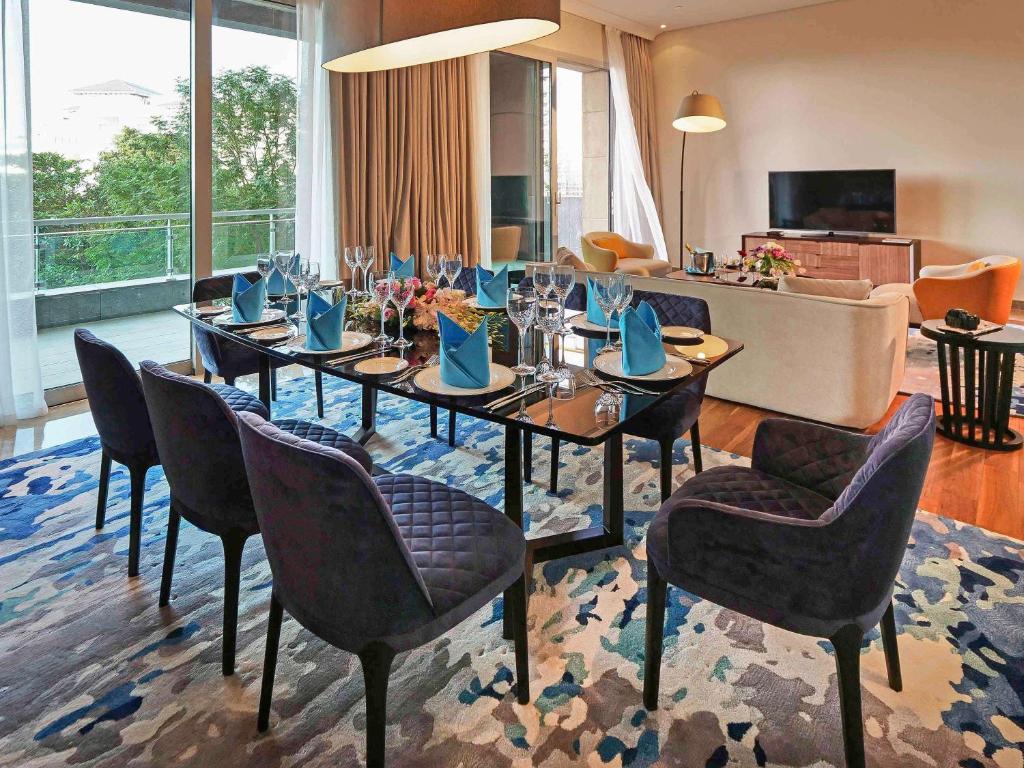 TV&#47;Unterhaltungsangebot in der Unterkunft Rixos The Palm Hotel &amp; Suites - Ultra All Inclusive